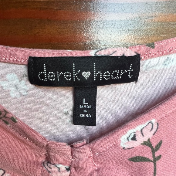 Pink Floral Adjustable Tie Cropped Top - Picture 3 of 3